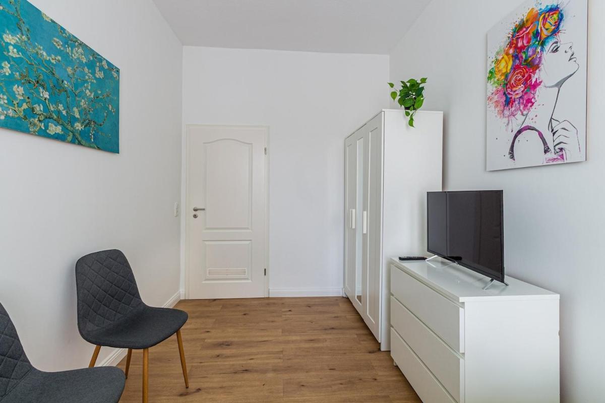 Spacious Flat Close To Center