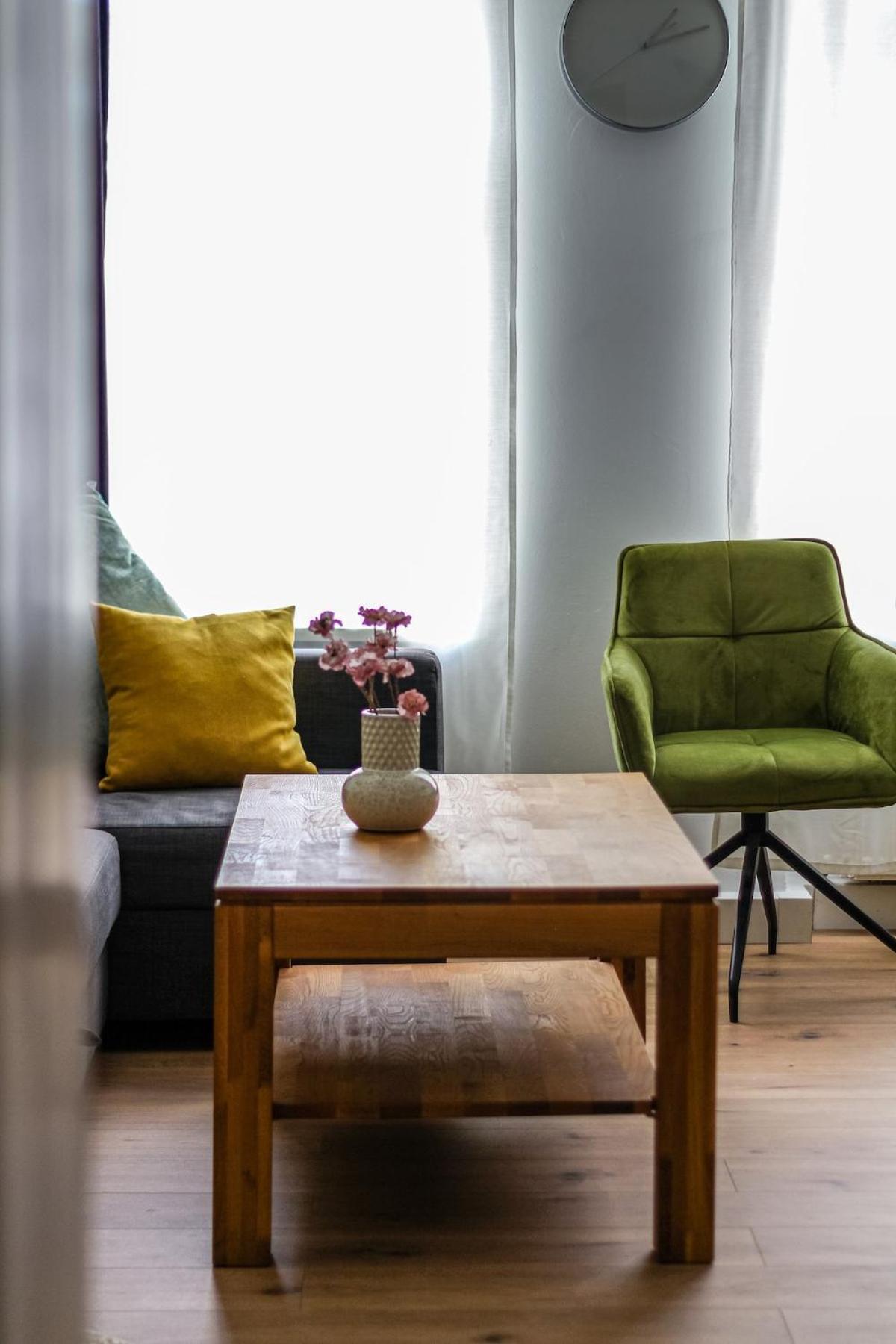 Spacious Flat Close To Center *