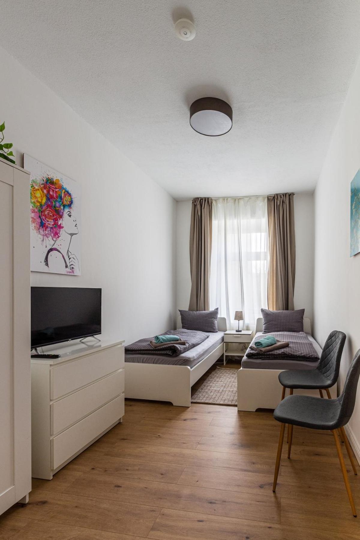 Apartment Spacious Flat Close To Center *